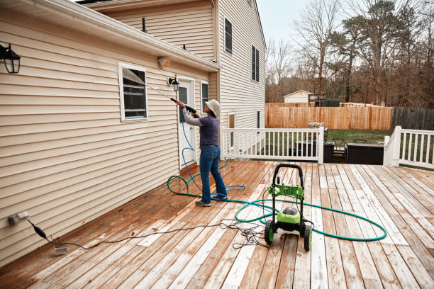 Best Roof Pressure Washing  in Martindale, TX